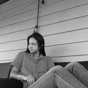 Meet your Posher, Bianca